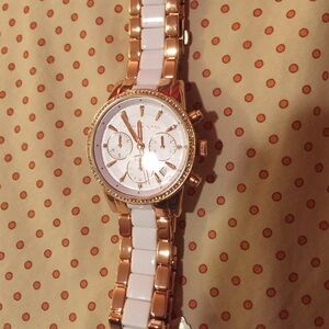 Michael kors rose gold white glitz watch!! Some searches as seen on last photo